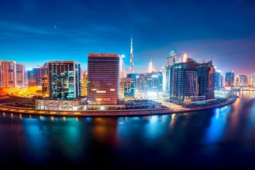 Картинка Royal Continental Suites 5*