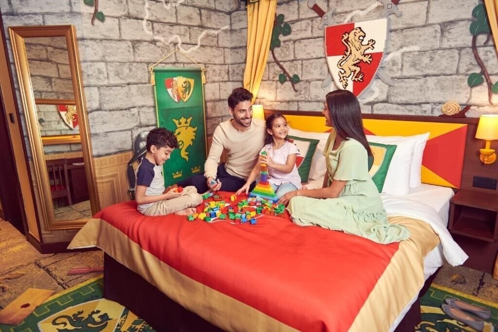 Фото Legoland Hotel Dubai 4*