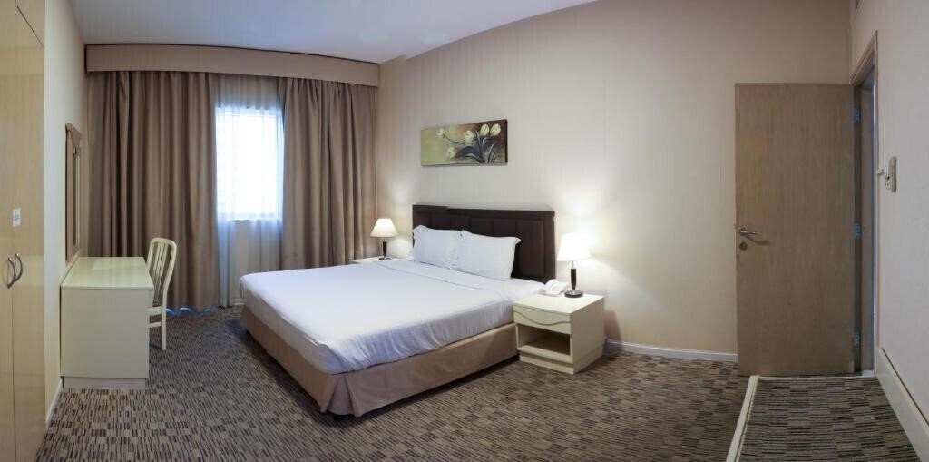 Фото Wescott Pearl Hotel Apartments 3*