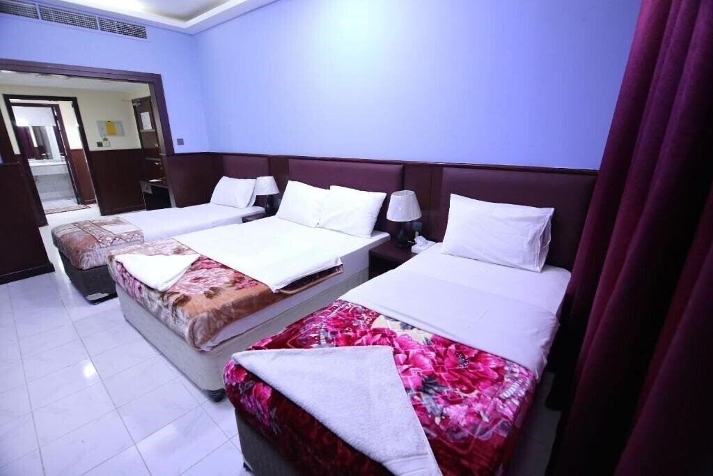 Фотография Tanha Hotel 3*