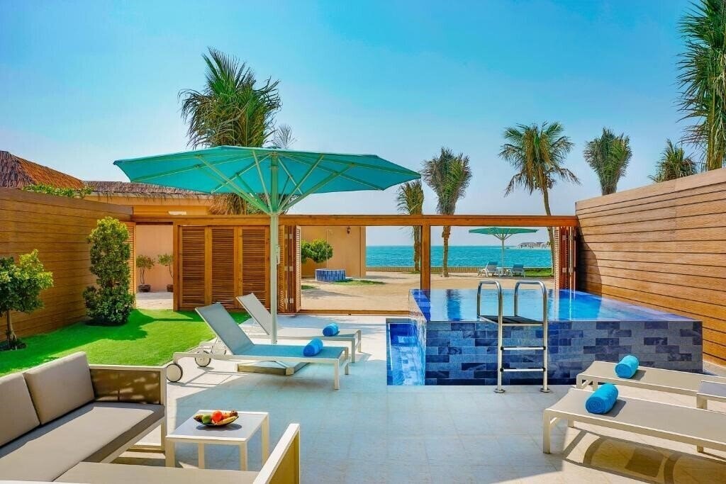 Изображение Anantara World Islands Dubai Resort 5*