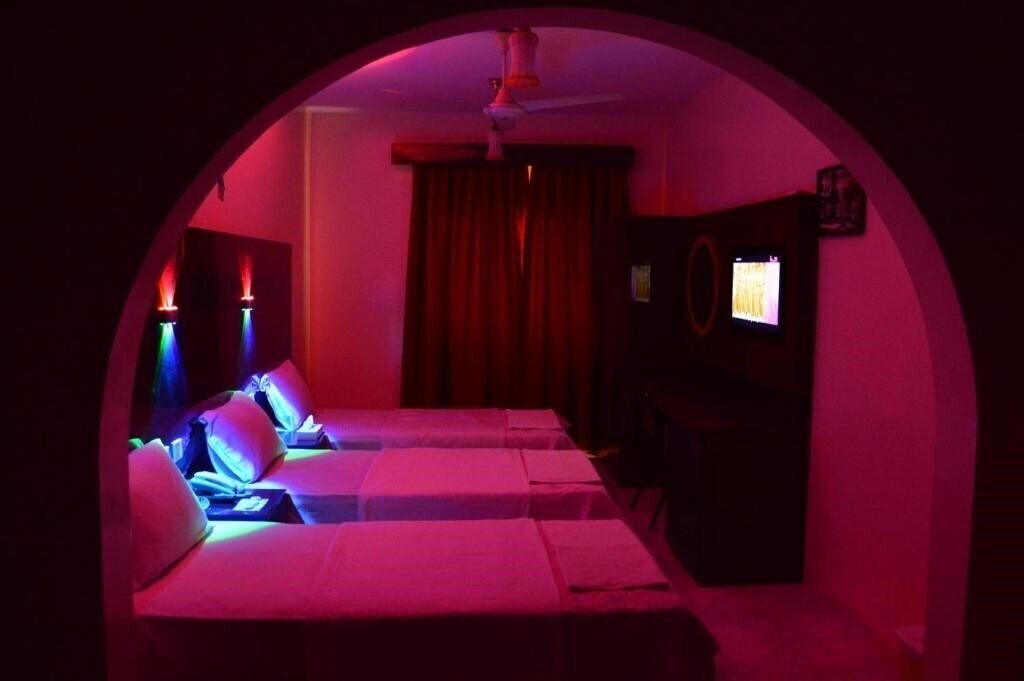 Фотография Tehran Hotel 1*