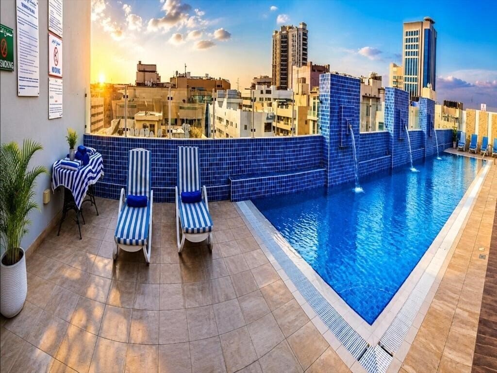 Фото Tulip Hotel Apartments 3*