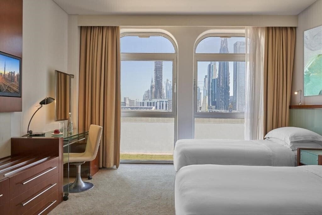 Отель Villa Rotana Dubai 4*