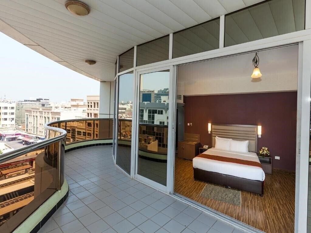 Отель Wave International Hotel (ex. Florida International) 2*