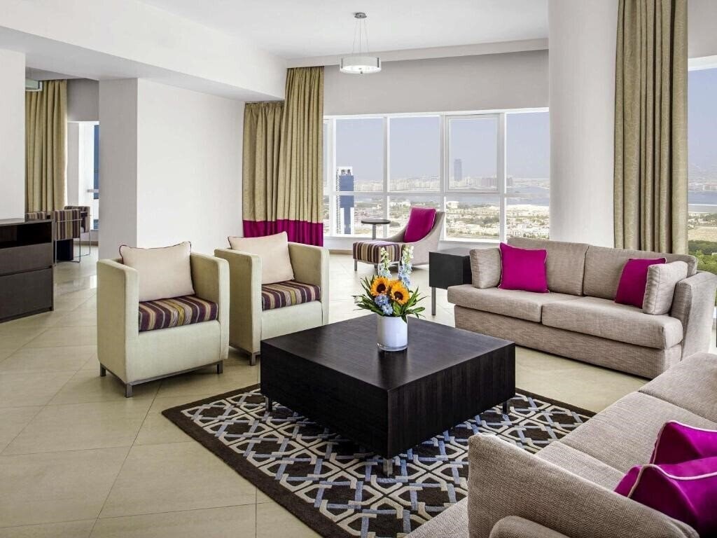 Фото Al Barsha Premium Hotel Apartments 4*
