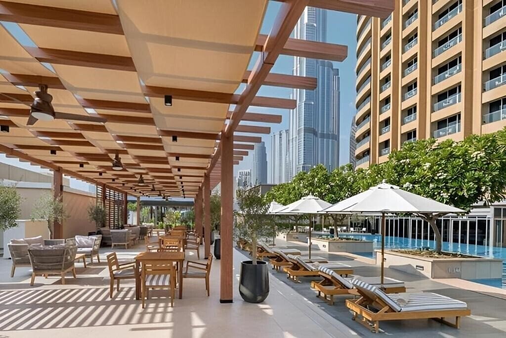 Изображение Oasis Beach Hotel 4*