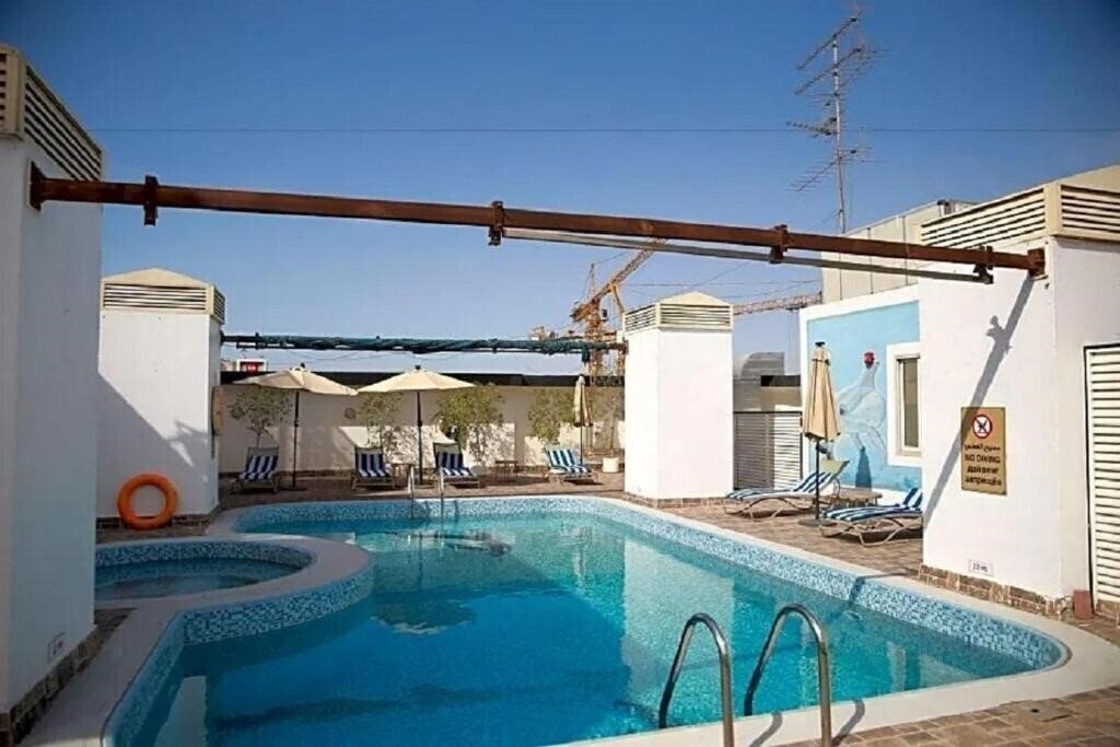 Фотография Versailles Hotel 4*