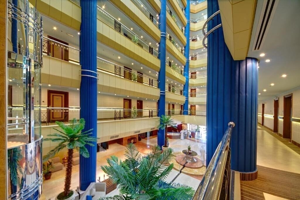 Отель Al Manar Grand Hotel Apartment 3*