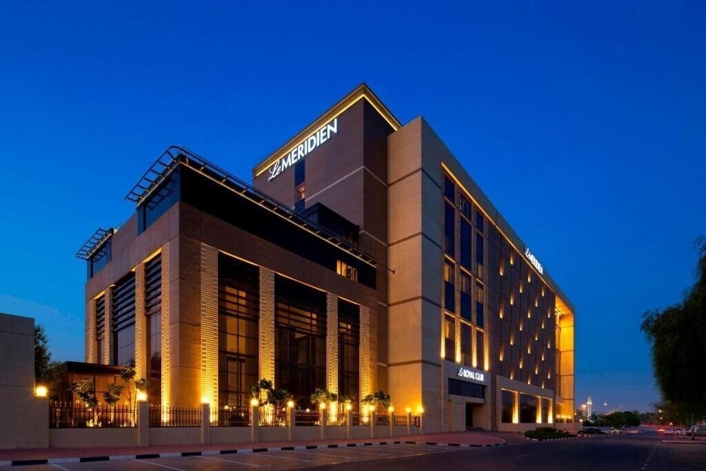 Фотография Le Meridien Dubai Hotel & Conference Centre 5*