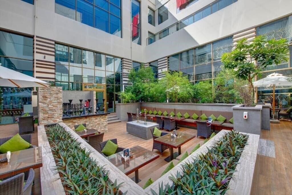 Изображение Metropolitan Hotel 4*