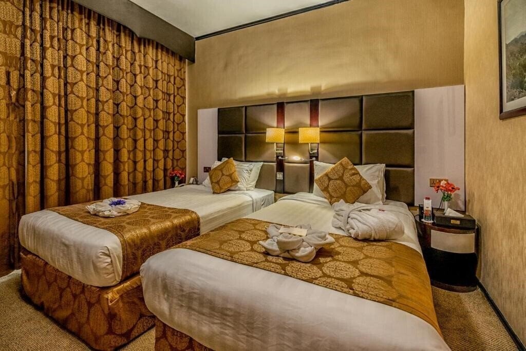 Фото The Park Hotel Dubai (ex. Al Jawhara Gardens Hotel) 4*