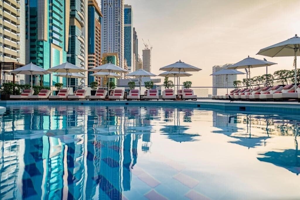 Фотография Towers Rotana 4*