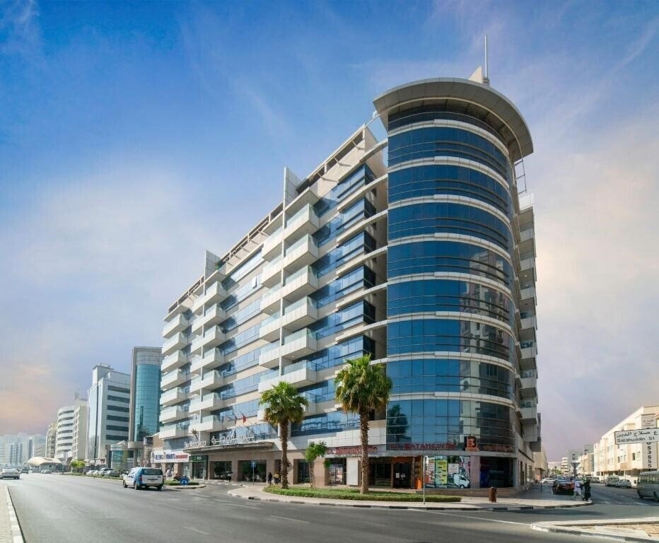 Отель StarMetro Deira Hotel Apartments апартаменты