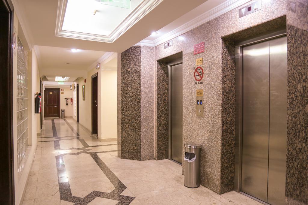 Фото Al Muraqabat Plaza Apartments 3*