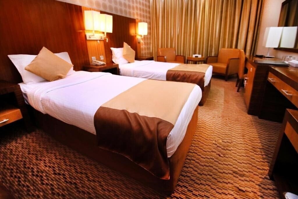 Отель Sun & Sands Downtown Hotel 3*