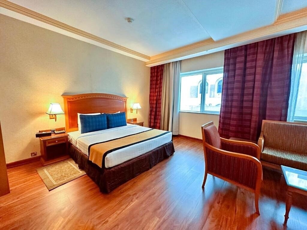 Фотография Avenue 4*
