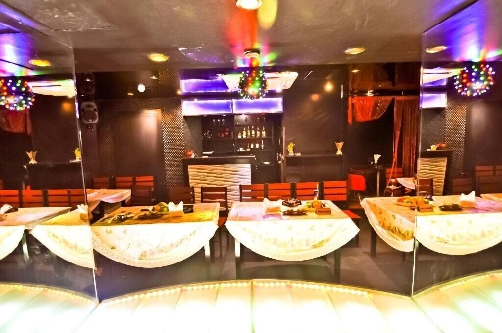 Фото Phoenicia Hotel 2*