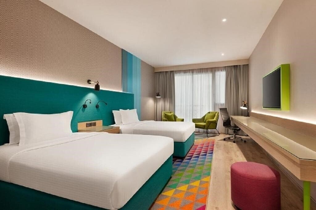 Фото La Quinta by Wyndham Dubai Jumeirah 4*