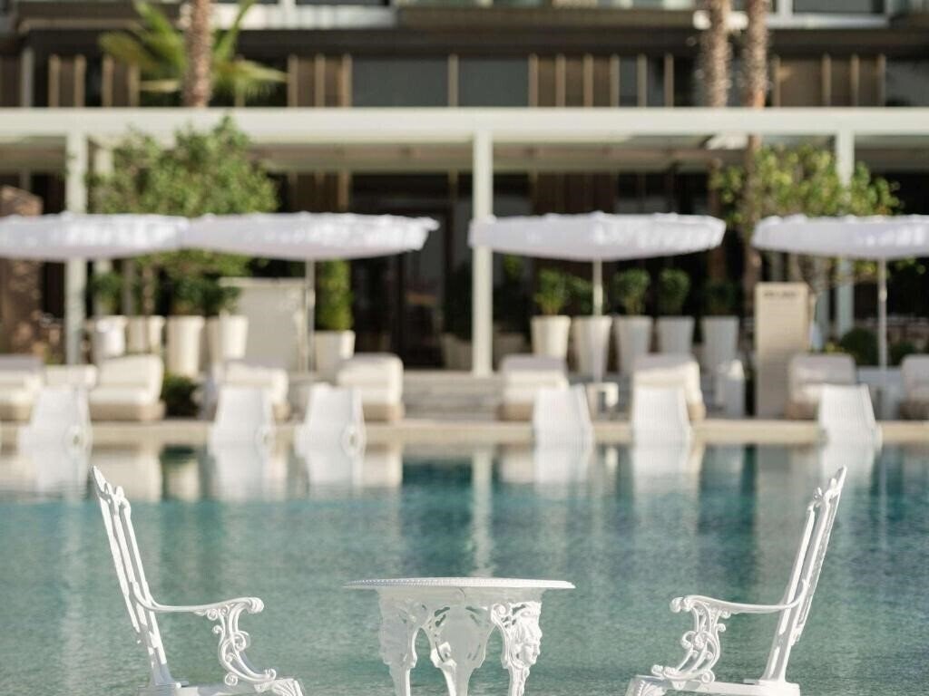 Изображение Delano Dubai Deluxe (ex. Bluewaters Beach Hotel Dubai) 5*