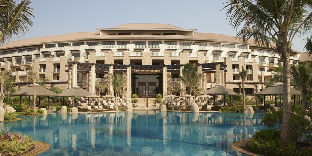 Отель Sofitel Dubai The Palm Resort & SPA 5*
