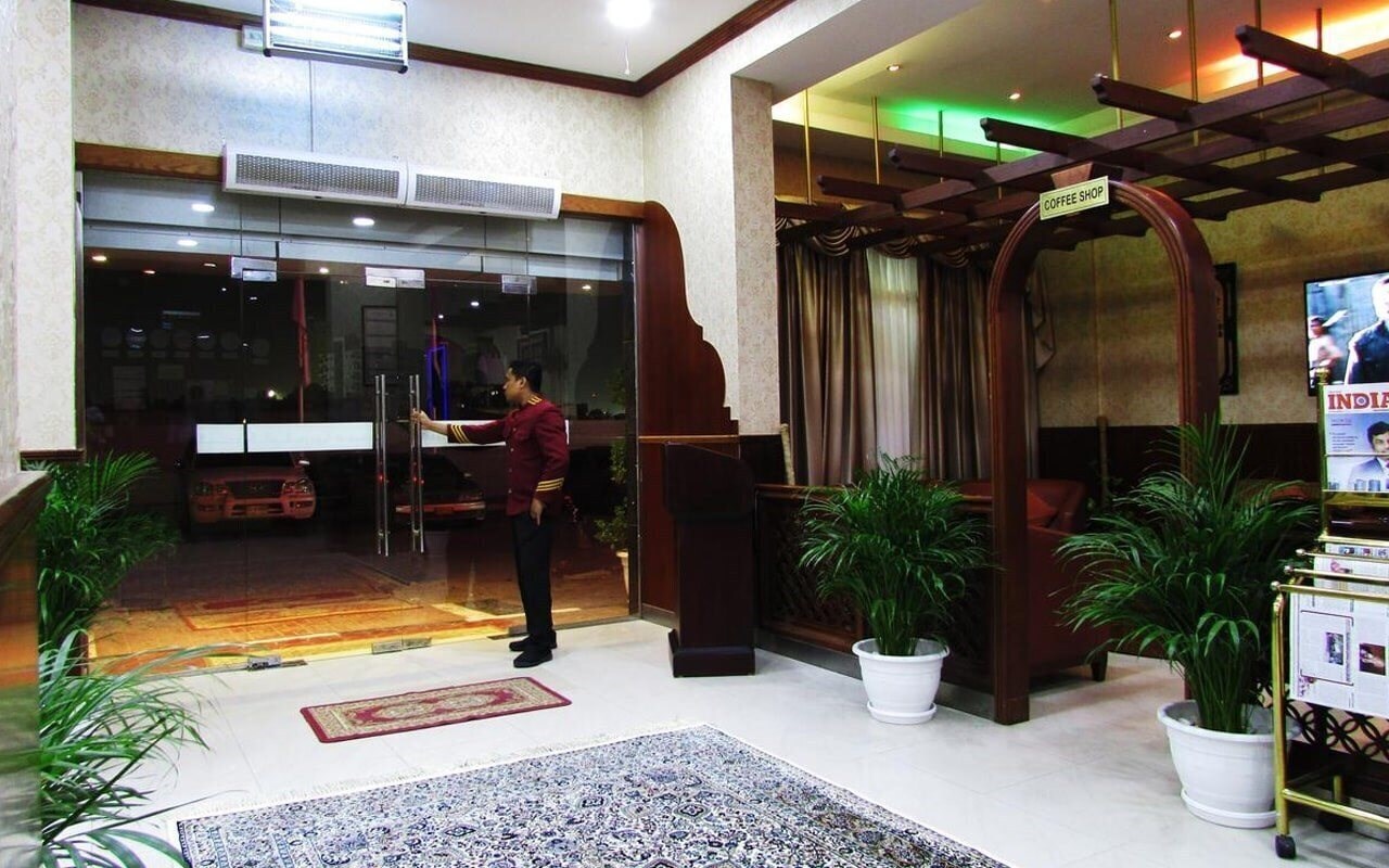 Фотография California Suites 2*