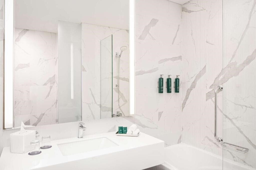 Фотография DoubleTree by Hilton Fujairah City 5*