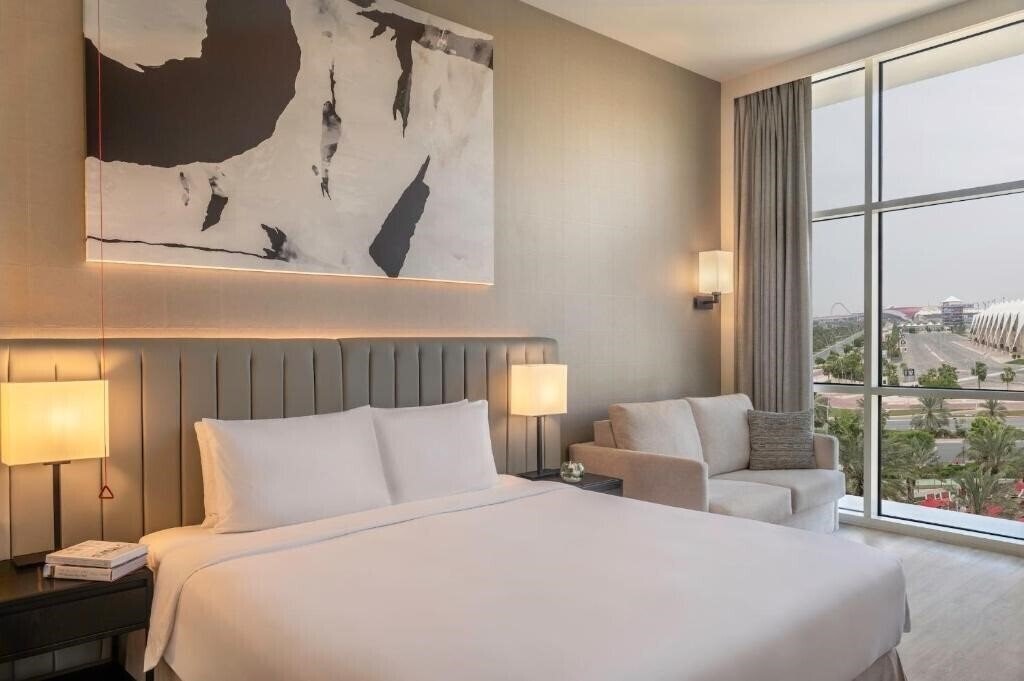 Фотография Yas Plaza Hotel Roulette 4*