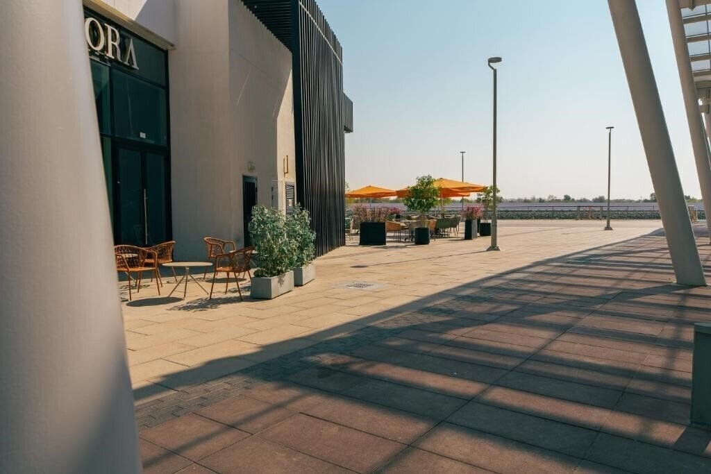 Отель Otolo Homes Apartments on Yas Island 3*