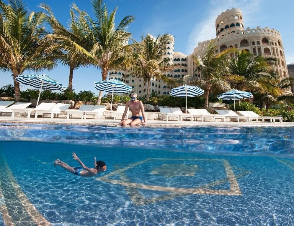 Фотография Al Hamra Residence 5*