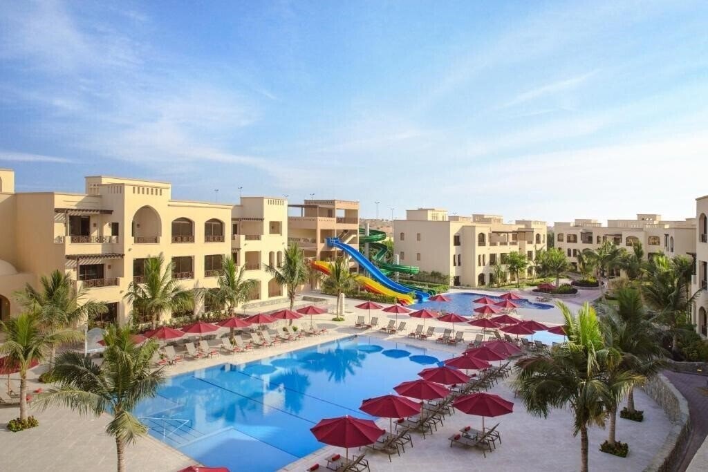 Фото The Cove Rotana Resort Ras Al Khaimah 5*