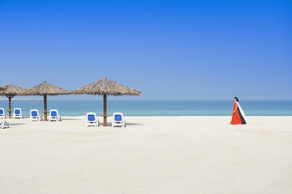 Фото Al Hamra Fort & Beach Resort 5*