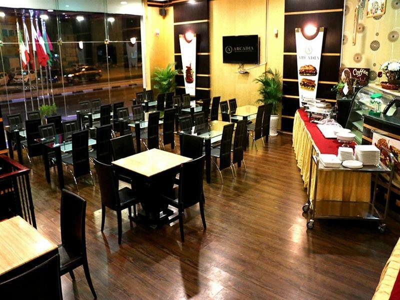 Фотография Arcadia Hotel Suites (ex. Arcadia Hotel Suites Sharjah) 3*