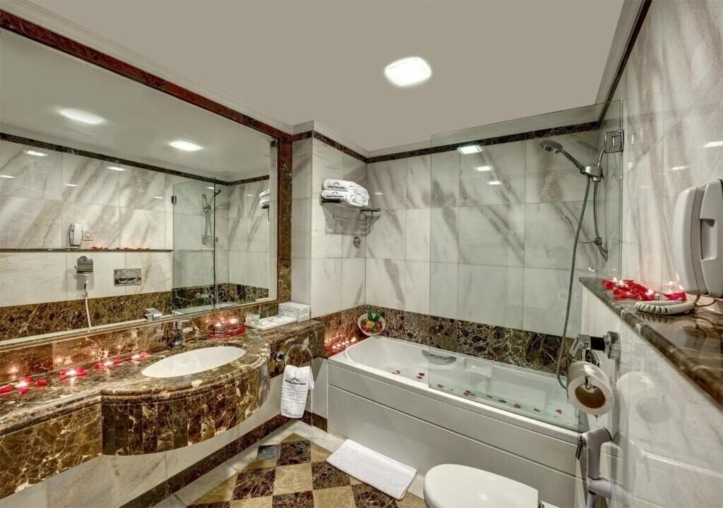 Фотография Sharjah Palace 4*