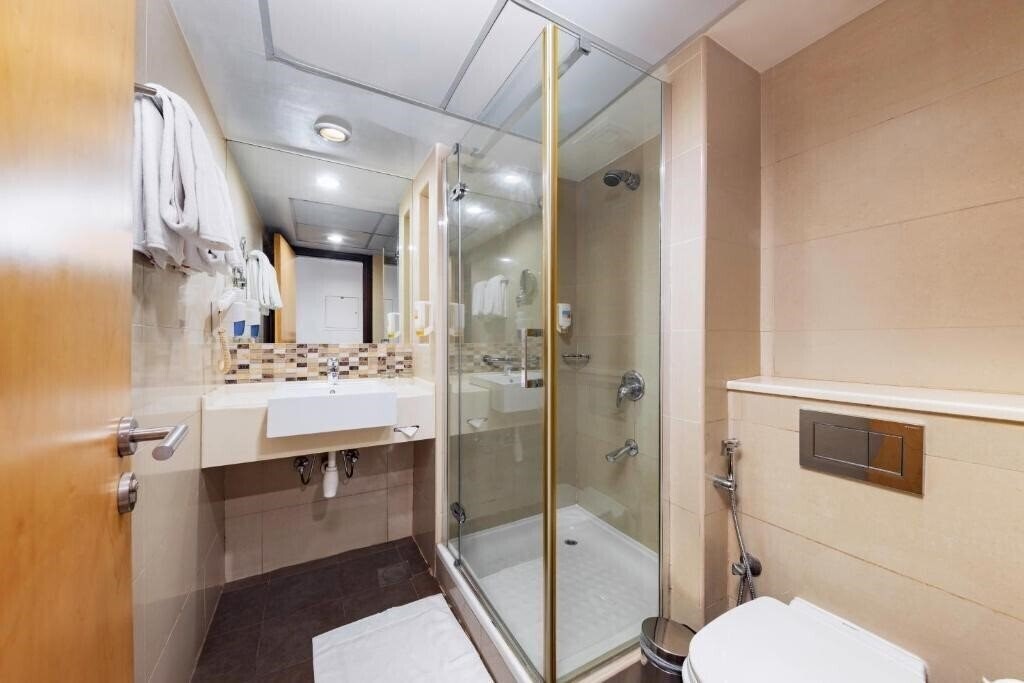 Фото Citymax Hotel Sharjah 3*