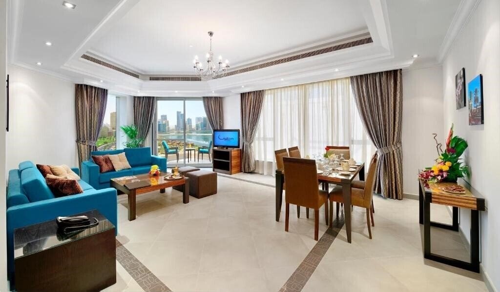 Изображение Al Majaz Hotel Apartments 3*