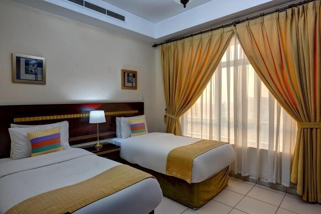Фото Al Hayat Hotel Apartments 4*