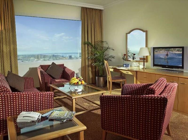 Фотография Swiss-Bellhotel Sharjah (ex. Sharjah Rotana) 4*