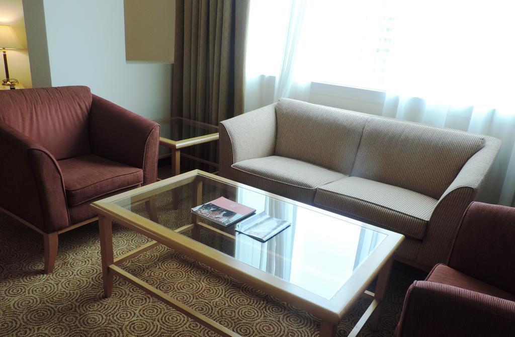 Фото Swiss-Bellhotel Sharjah 4*
