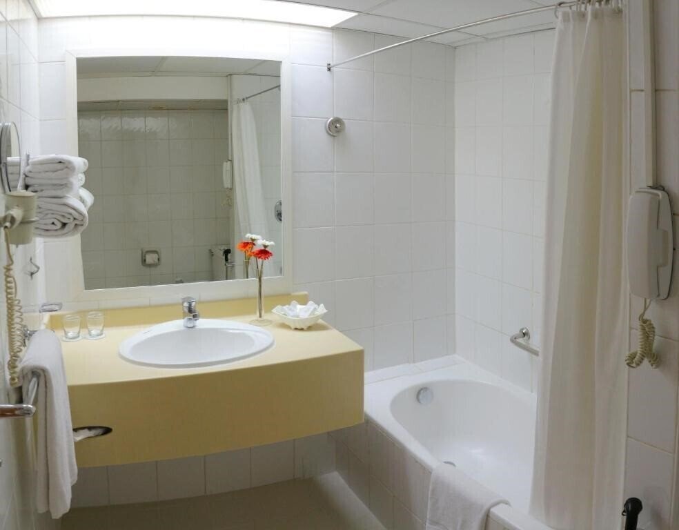 Фотография Lou-Lou Beach Resort 3*