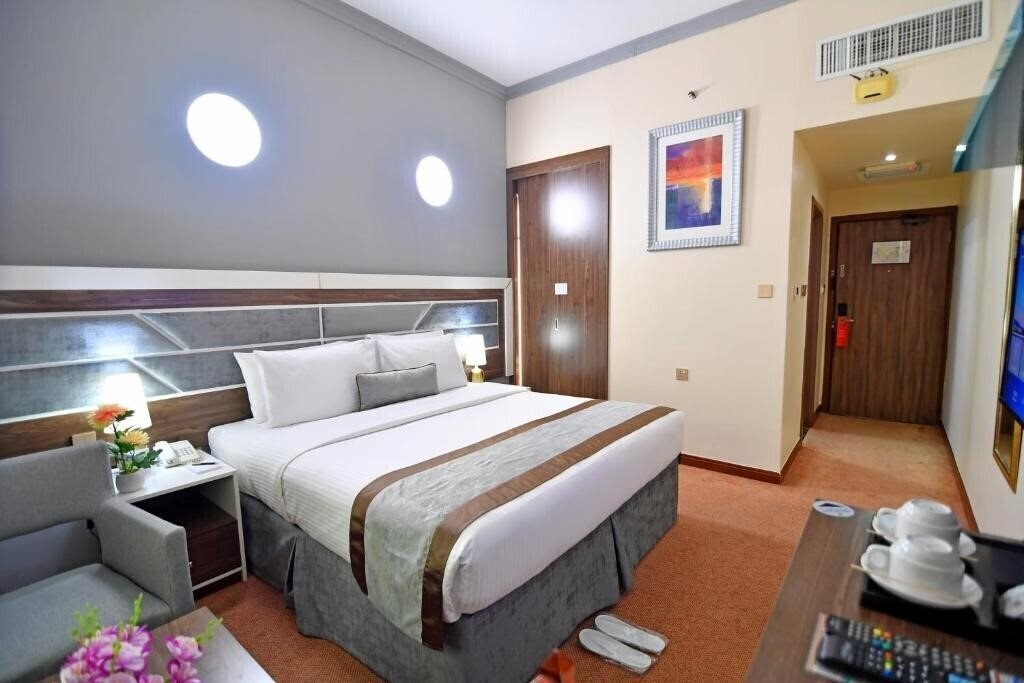 Картинка Nejoum Al Emirate 3*