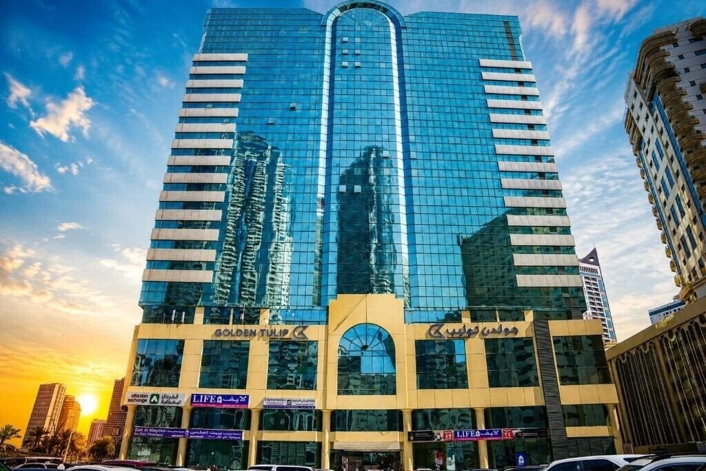 Фотография Golden Tulip Sharjah 4*