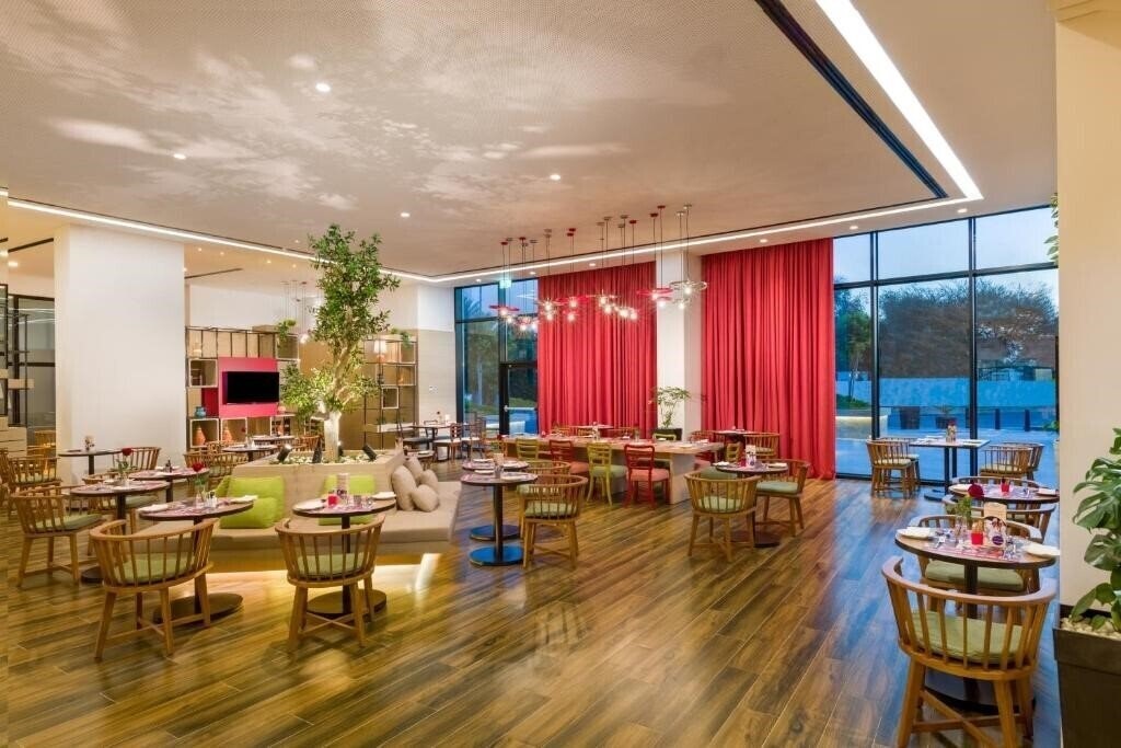 Изображение Intercity Hotel Muscat 4*