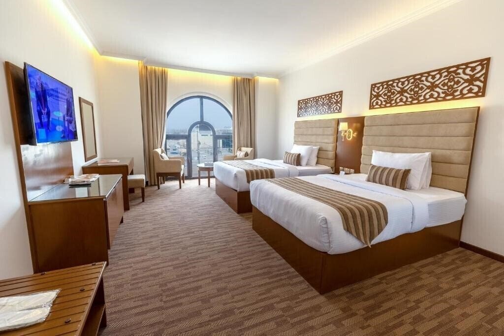 Картинка Hamdan Plaza Hotel 3*