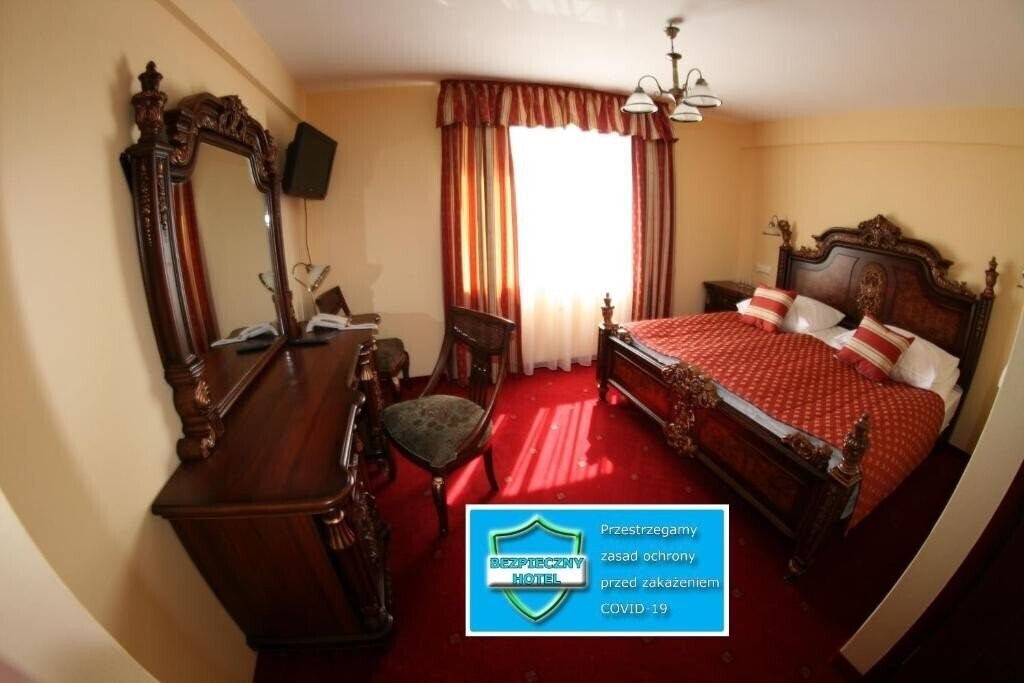 Отель Daisy Superior 3*