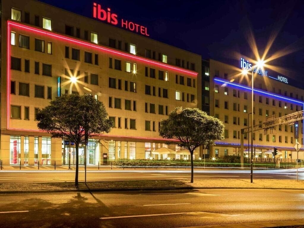 Отель Ibis Hotel Stare Miasto 2*