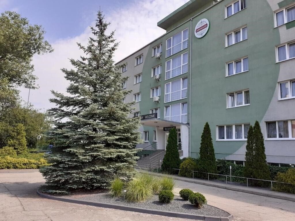 Отель Gromada Hotel 3*
