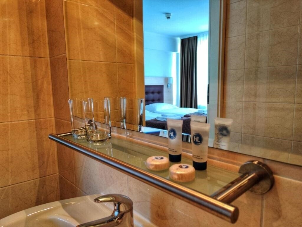 Фото Logos Warszawa 1*