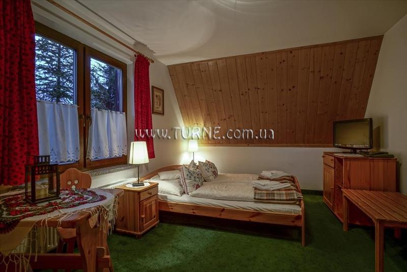 Отель Swistak 3*