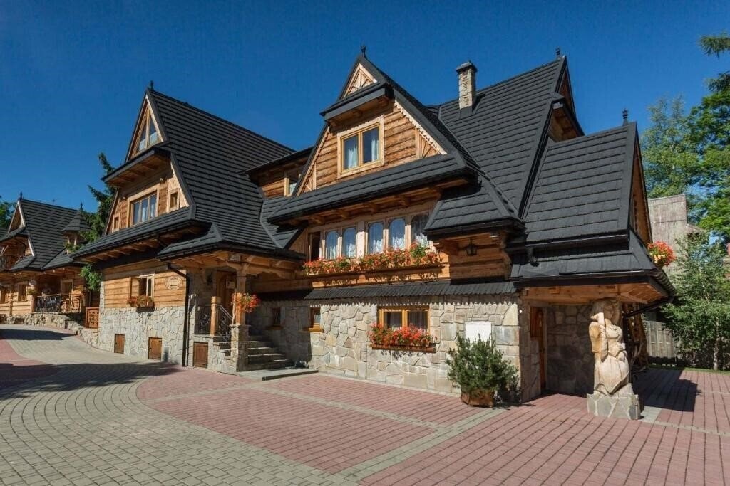 Отель Bambi Rezydencja Butique Pensjonat Apart Htl 1*